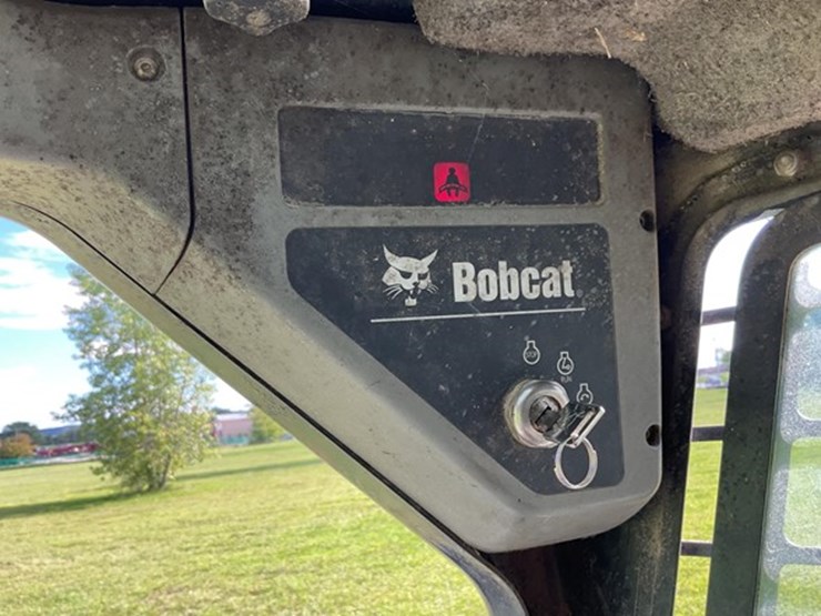 2003-bobcat-s300-image-20