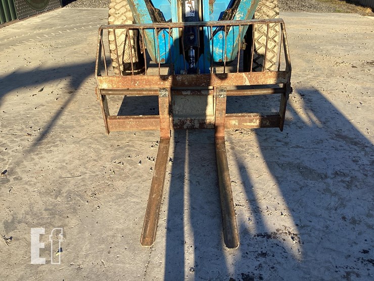 2007-genie-gth1056-image-9