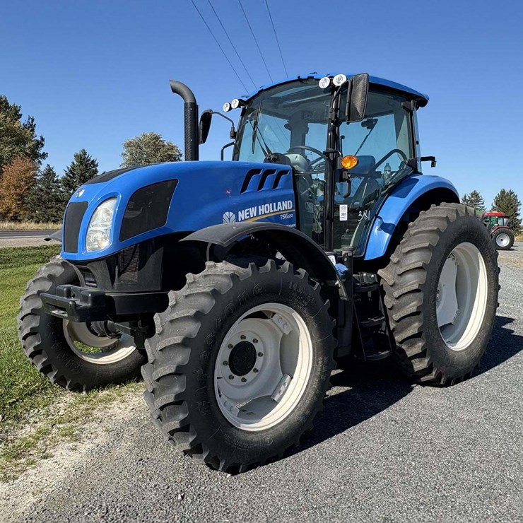 2016 NEW HOLLAND TS6.120