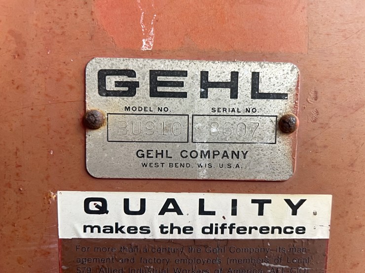 gehl-bu910-image-9