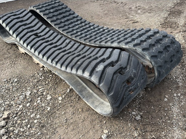 kubota-svl90-image-1