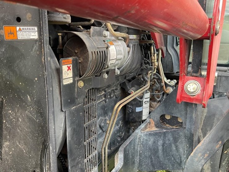 2006-case-ih-mxu135-image-29
