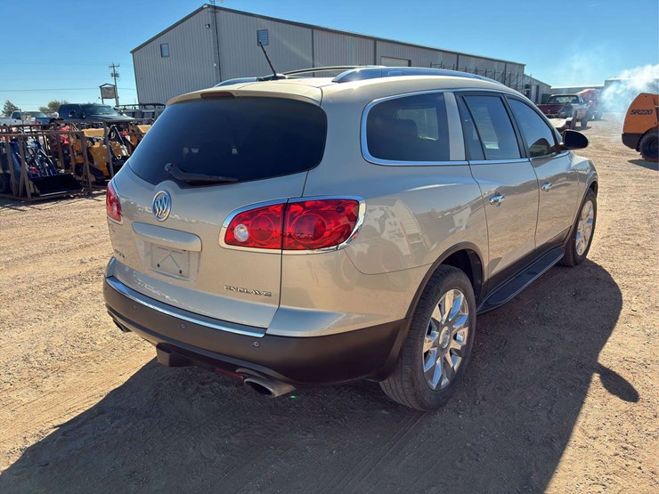 2012-buick-enclave-image-3