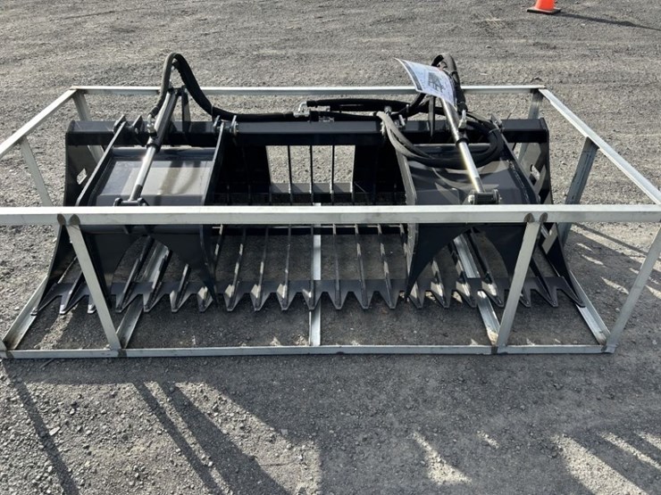 2025-arteer-rgb-84w-grapple-bucket-image-1