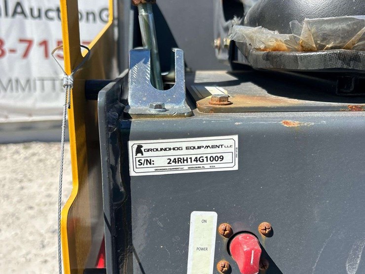 groundhog-rh14g-vibratory-articulated-tandem-smooth-drum-roller-image-22