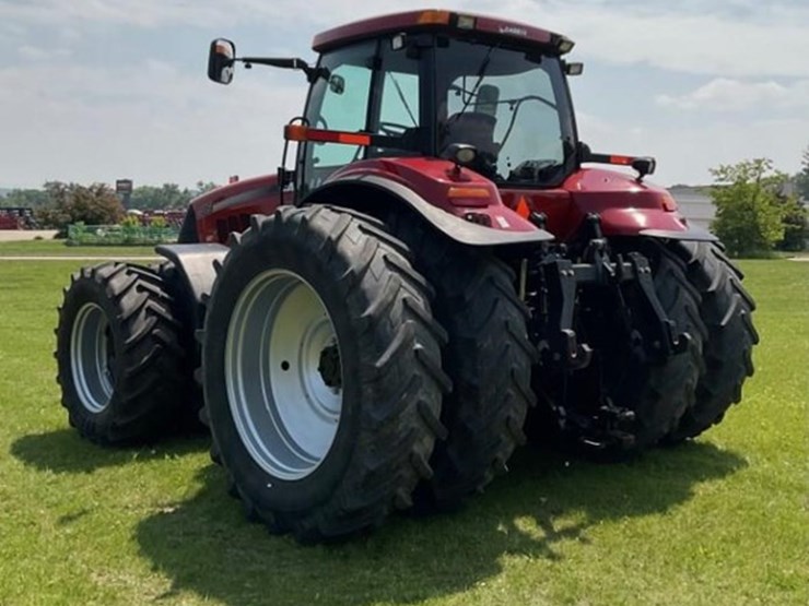 2010-case-ih-magnum-305-image-5