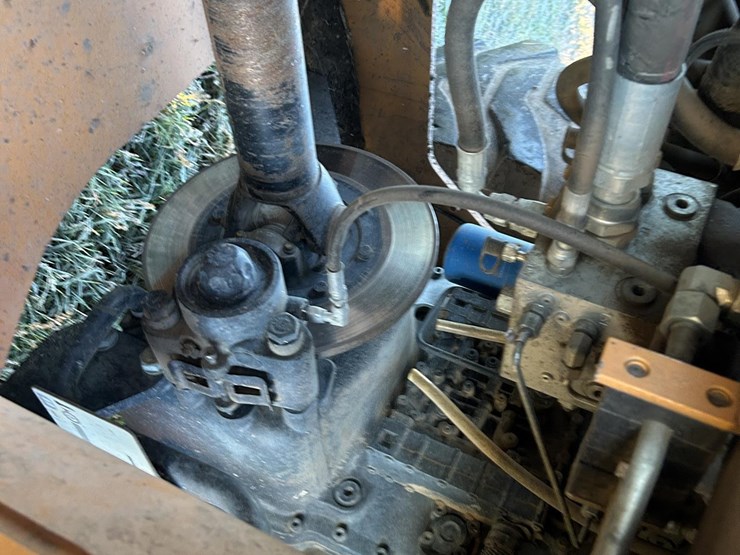 2014-case-721f-xr-image-23