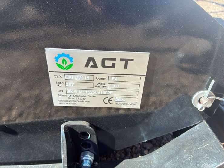 caterpillar-307-image-6