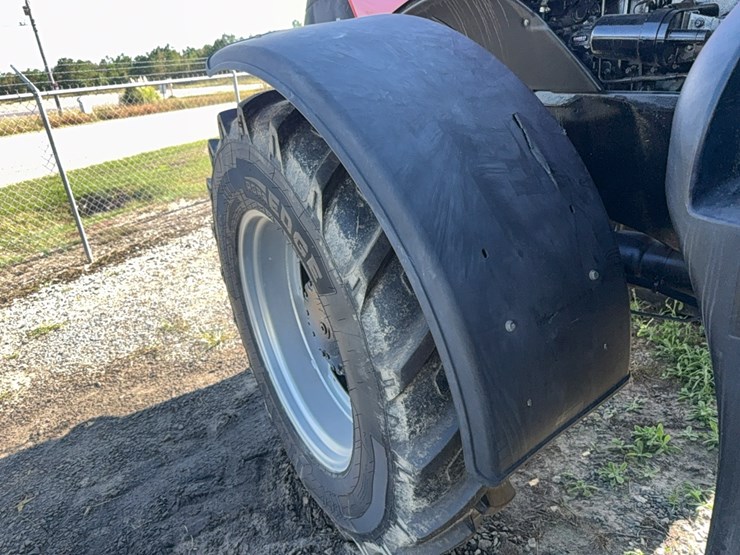 2017-case-ih-magnum-250-image-37