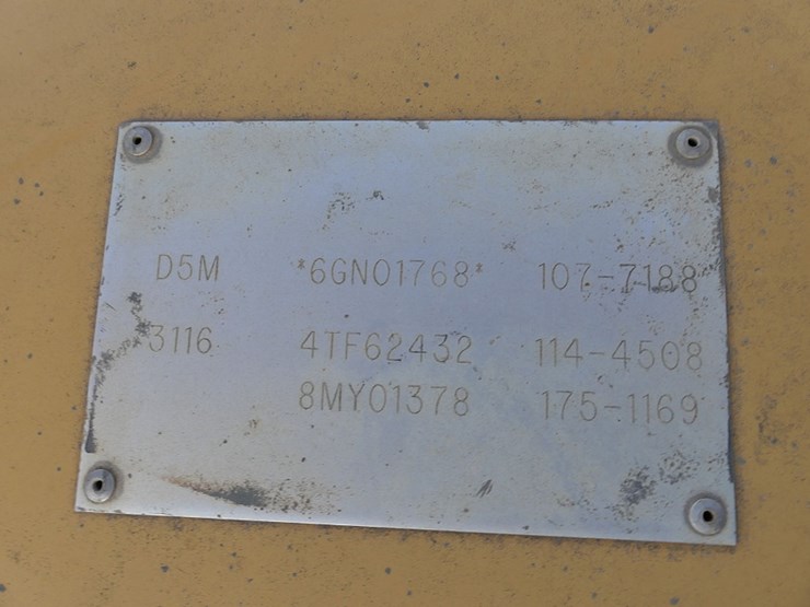 caterpillar-d5m-image-39