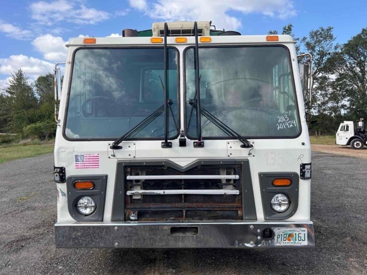 2013-mack-leu633-image-7