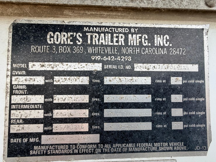 #2153-•-s&s-gooseneck-horse-trailer-image-27