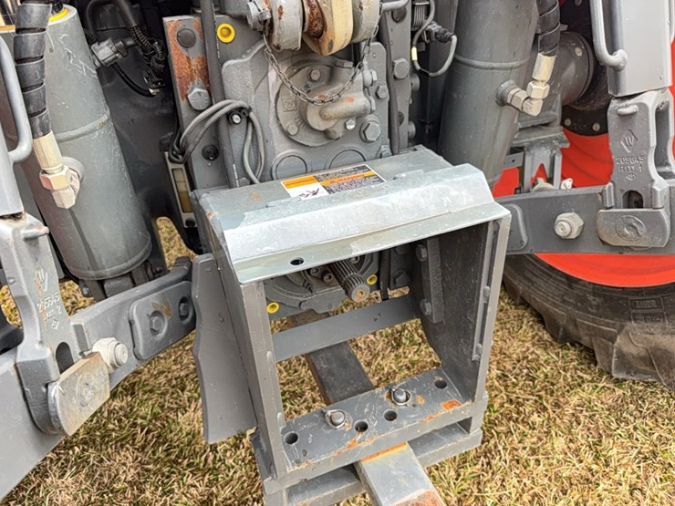 kubota-m7-172-premium-image-68