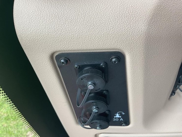 2021-case-ih-steiger-370-afs-connect-image-19