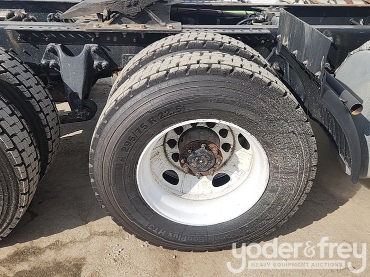 2021-international-rh613-image-9