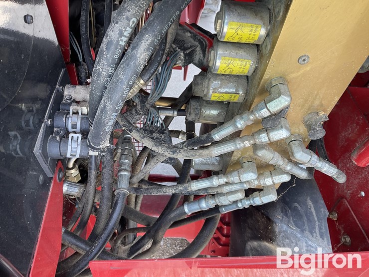 2008-case-ih-2588-image-12