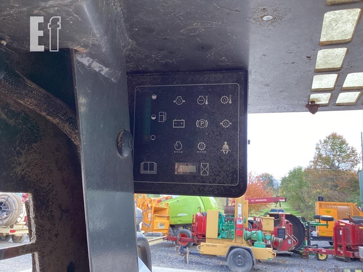 2002-case-60-xt-image-17