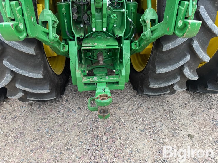 2013-john-deere-8310r-image-9