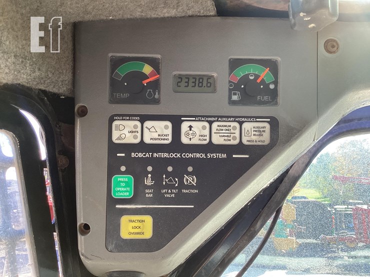 2005-bobcat-t190-image-19