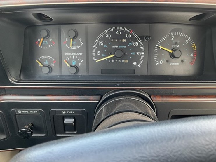 1988-ford-f250-xlt-lariat-image-14