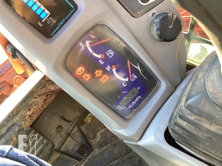 2018-kubota-svl95-2s-image-19