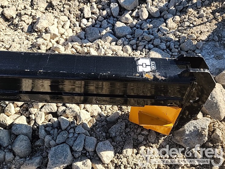 unused-2025-log-splitter-to-suit-mini-skidsteer-image-5