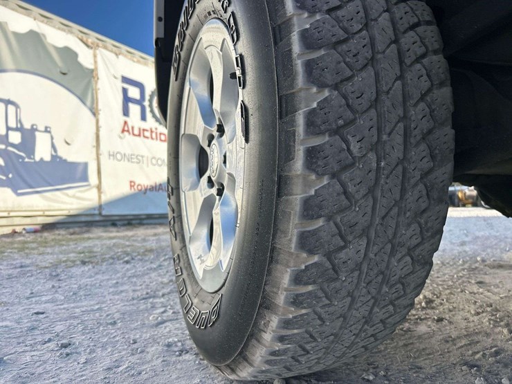 2013-jeep-wrangler-image-28