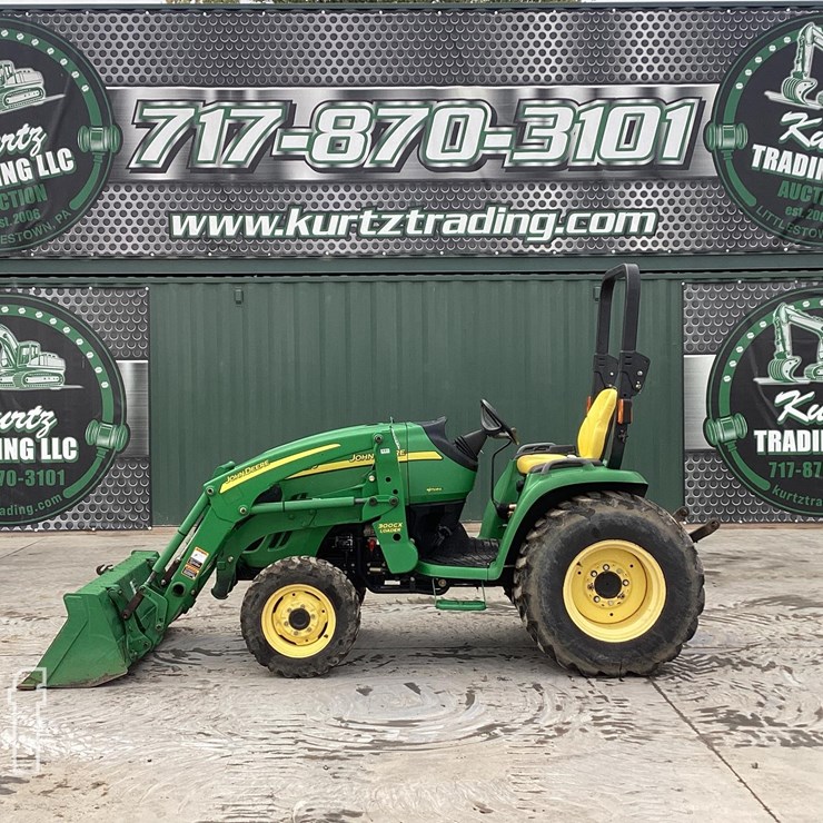 2005 JOHN DEERE 3120