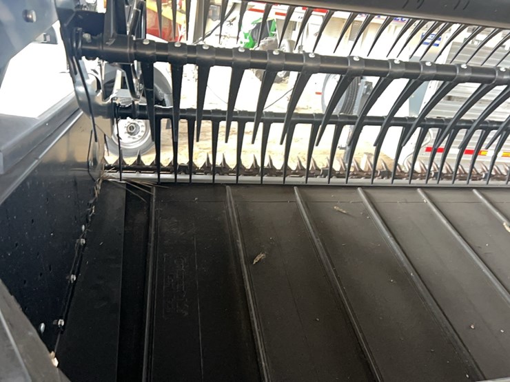 macdon-draper-head,-flex-135-image-17