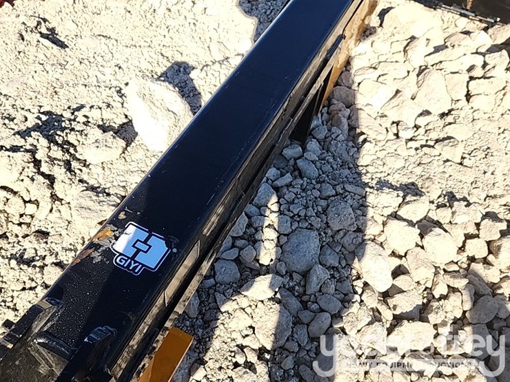 unused-2025-log-splitter-to-suit-mini-skidsteer-image-6