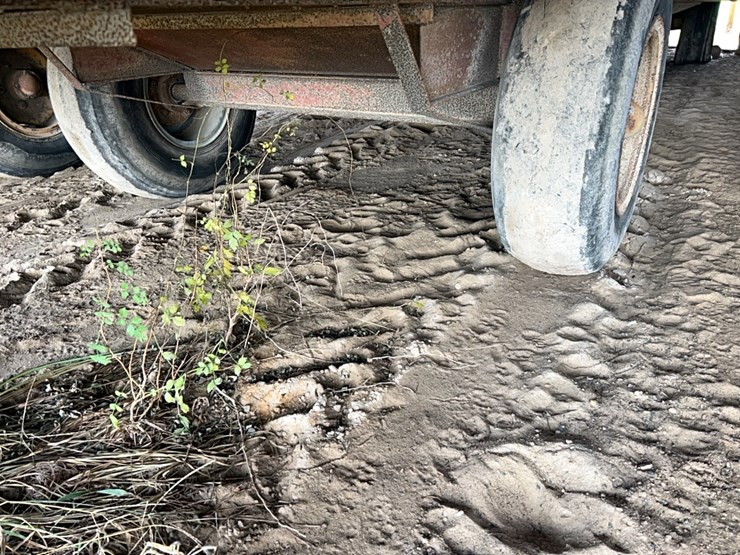 peanut-trailer,-single-axle-image-2