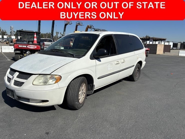 2002-dodge-grand-caravan-image-1