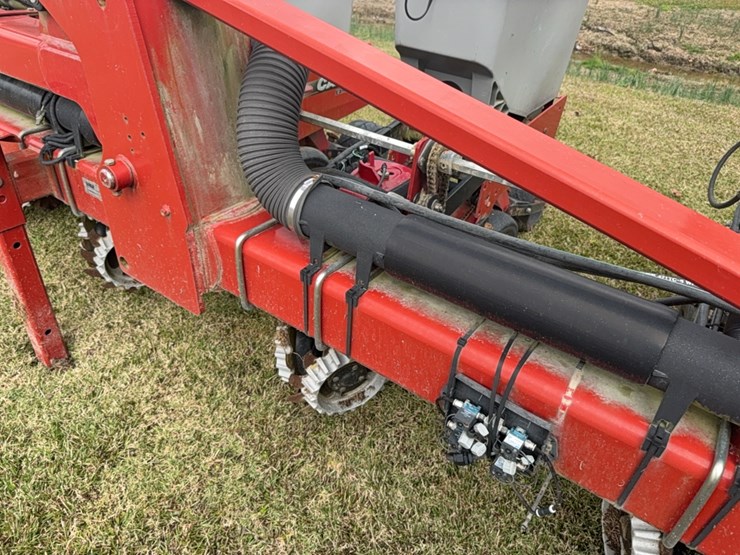 case-ih-1230-image-48