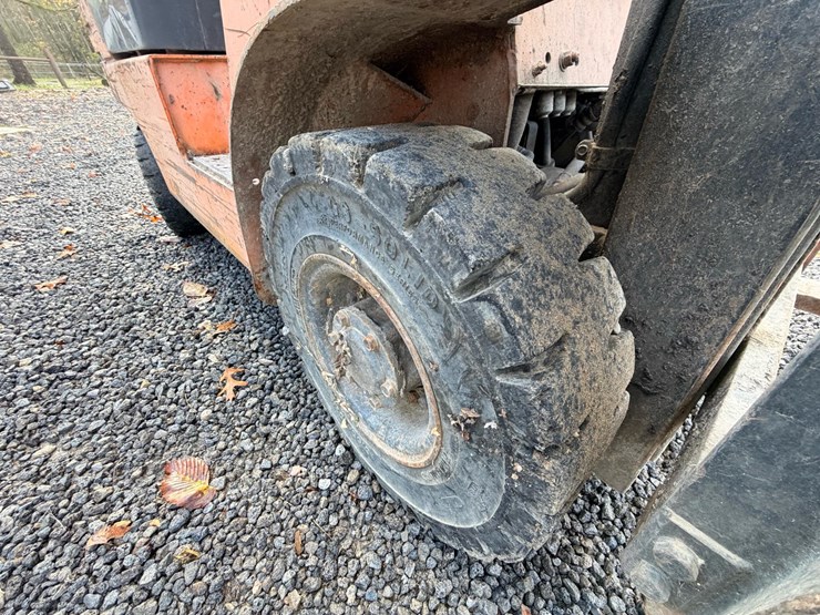 caterpillar-gp15-image-15