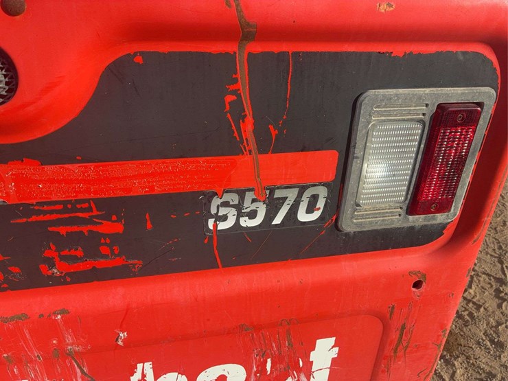 2019-bobcat-s570-image-5