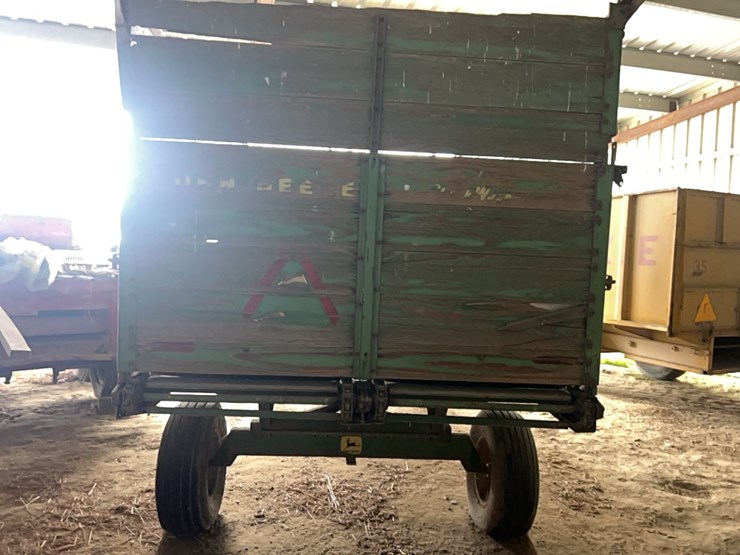 john-deere-125-image-5