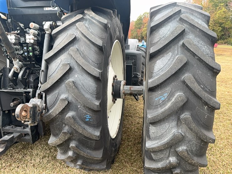 new-holland-t7.260-image-55