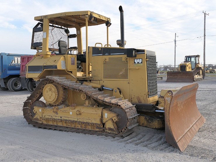 caterpillar-d5m-image-5
