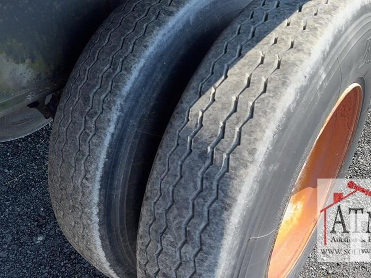 1999-utility-48'-flatbed-image-15