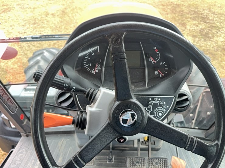 kubota-m7-172-premium-image-78