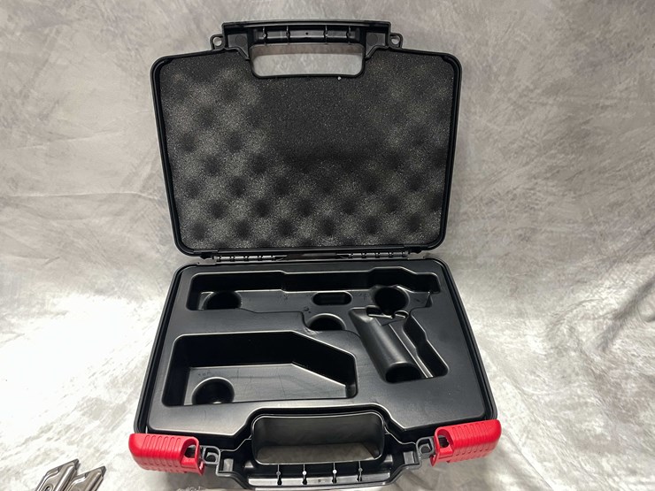 #5187-•-ruger-mark-4-22/45,-22-lr-semi-auto-pistol,-sn:-500228805,-(neenah,-wi)-image-33