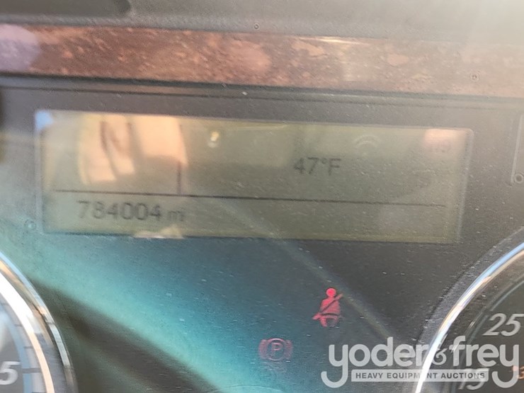 2017-freightliner-cascadia-image-48