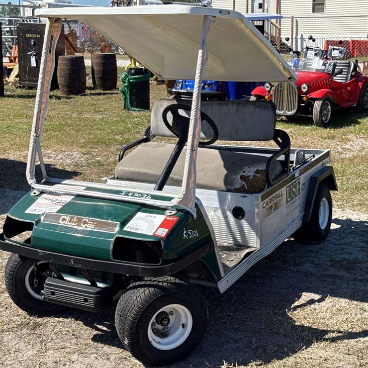 2004 Club Car Carryall 2 Electric Utility Cart