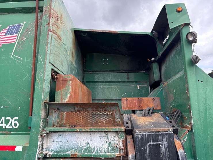 2014-mack-leu613-image-17