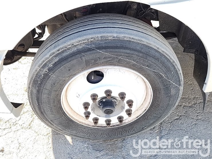 2021-international-rh613-image-13