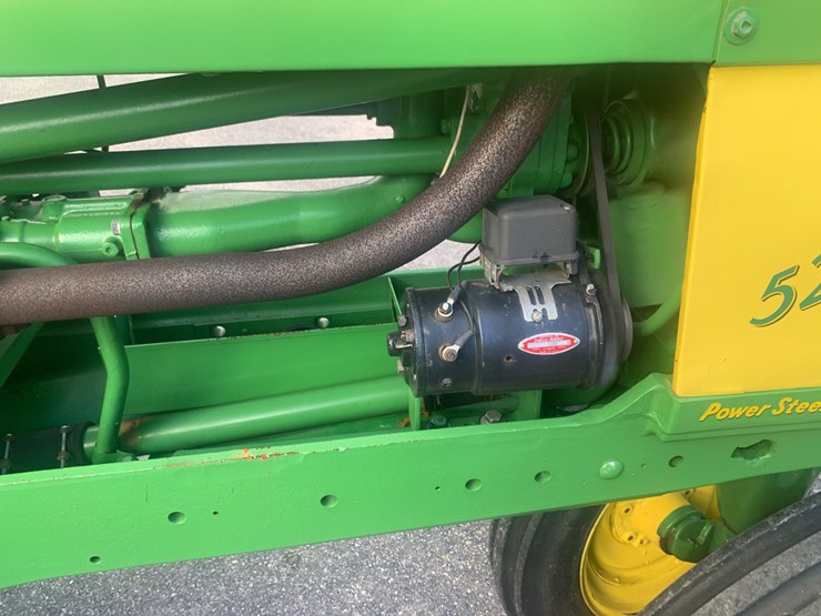 john-deere-520-image-15