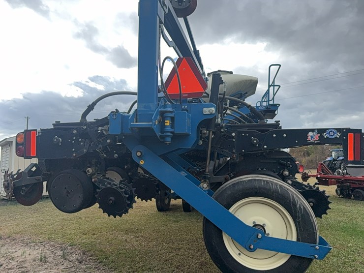 kinze-3660-image-39