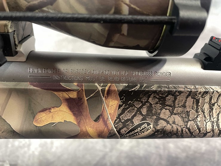 #8077-•-thompson,-.50-cal.-muzzleloader,-sn:-s1801,-(neenah,-wi)-image-20