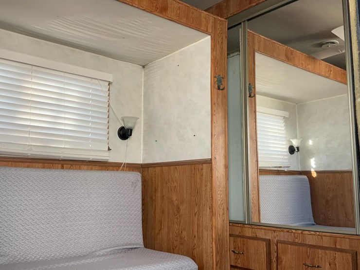 #2251-•-1997-hy-line-travel-trailer-image-14