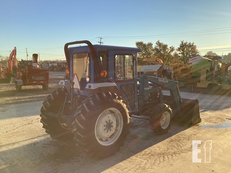 2000-new-holland-2120-image-4